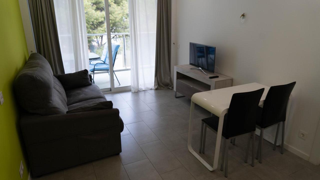 Apartamentos Sofia بينايدورم المظهر الخارجي الصورة